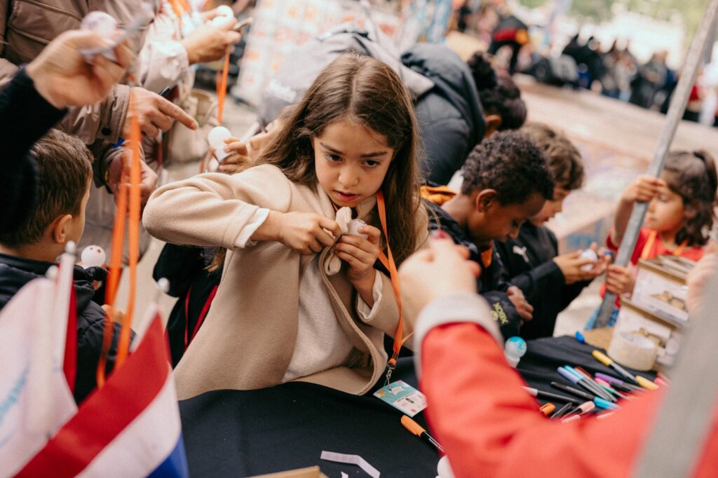 Utrecht’te Ulusal Egemenlik Ve Çocuk Bayramı Çok Kültürlü Çocuk Festivaline Dönüştü
